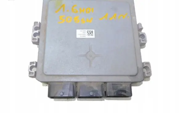 Peugeot 508 Engine control unit/module 9676760880