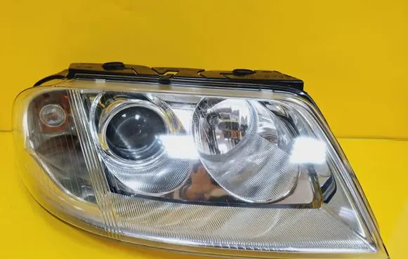 Volkswagen PASSAT B5.5 Headlight/headlamp 3B0941016AN