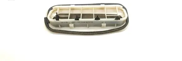 Toyota Avensis T270 Quarter panel pressure vent 6294005030