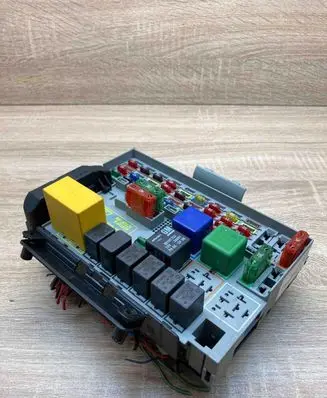 Opel Astra G Fuse box set 24412497 24431677