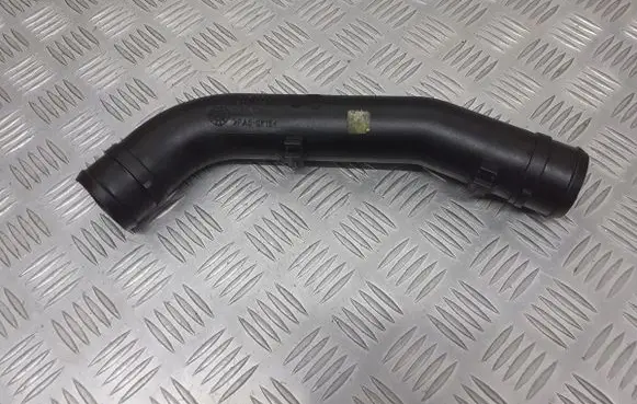 Volkswagen Polo IV 9N3 Intercooler hose/pipe 6Q0145770F