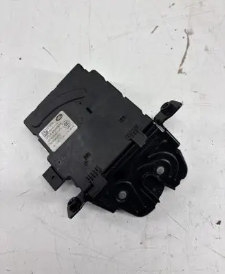 Land Rover Discovery 5 Tailgate/trunk/boot lock/catch/latch 939434113 442A66AE CPLA442A66AE