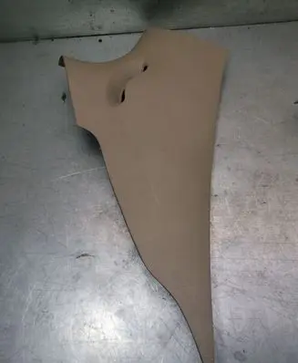 Chrysler 300M (D)pillar trim (top) OLL94TRM