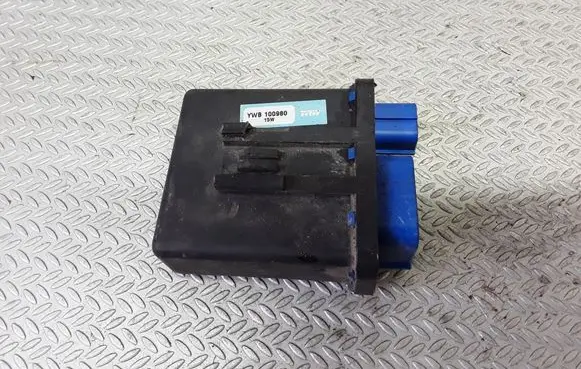Land Rover Freelander Other relay YWB100980