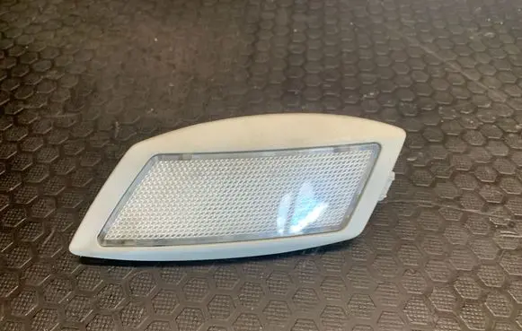 Mercedes-Benz C W204 Boot/trunk interior light A2048205501 2JA00969701