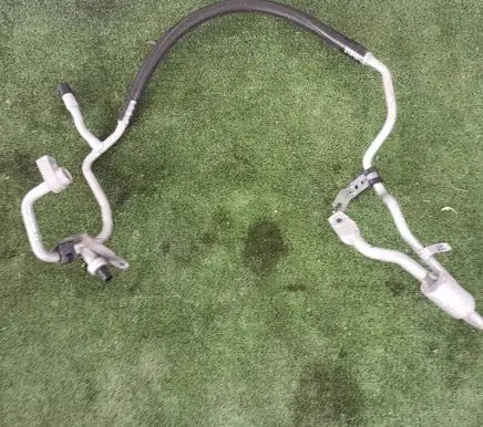 Ford Mondeo MK V Air conditioning (A/C) pipe/hose DS7H-19N601-BC