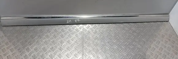 Mercedes-Benz E W211 Front door trim (molding) A2116902062