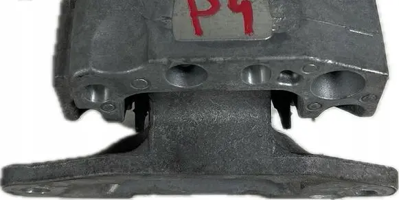 Toyota RAV 4 (XA50) Engine mount bracket JHHJGH7856