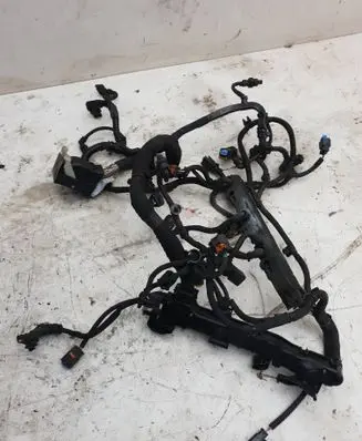 Citroen C4 III e-C4 Engine installation wiring loom 9837567480