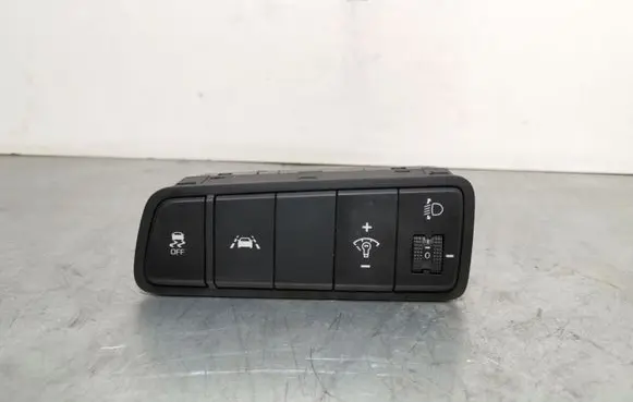 Hyundai Tucson TL Other control units/modules 93710D7FA0TRY