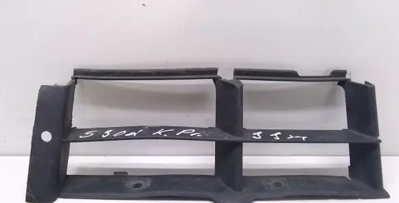 BMW 5 E39 Front bumper lower grill 8235673 511182356739