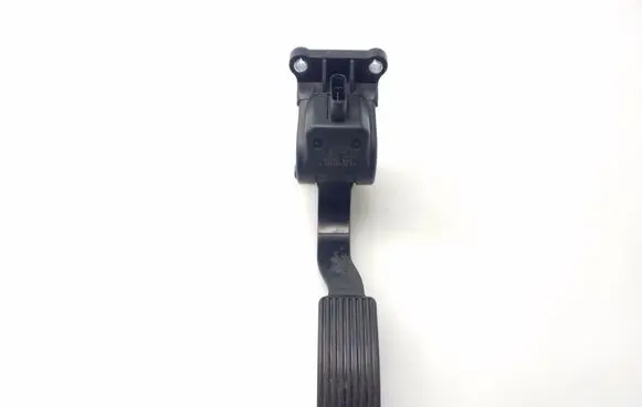Mercedes-Benz Sprinter W906 Accelerator throttle pedal A9063000404