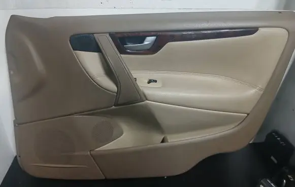 Volvo S60 Front door card panel trim 840385 986018