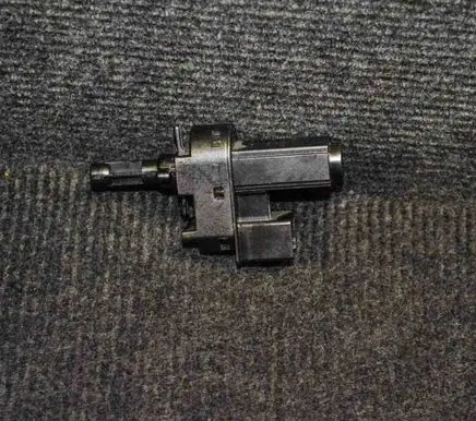 Ford Focus Clutch pedal sensor 4M5T7C534AA