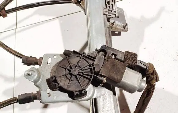 Front door window regulator motor