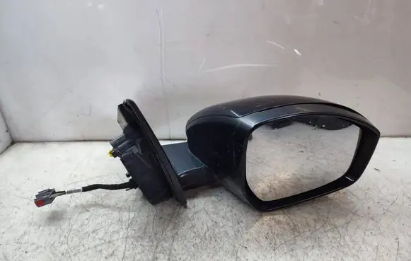 Land Rover Discovery Sport Front door electric wing mirror 21115002