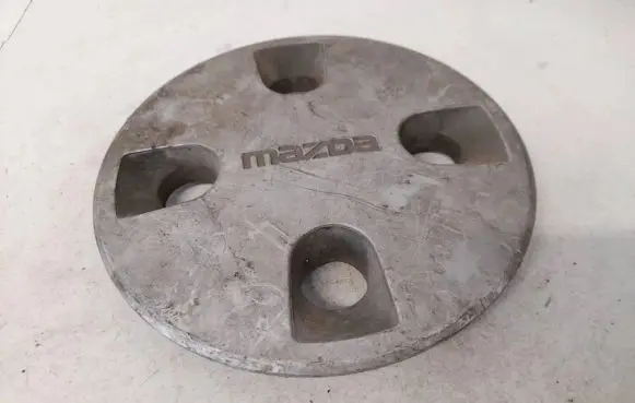 Mazda 323 Original wheel cap