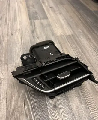 Dashboard side air vent grill/cover trim