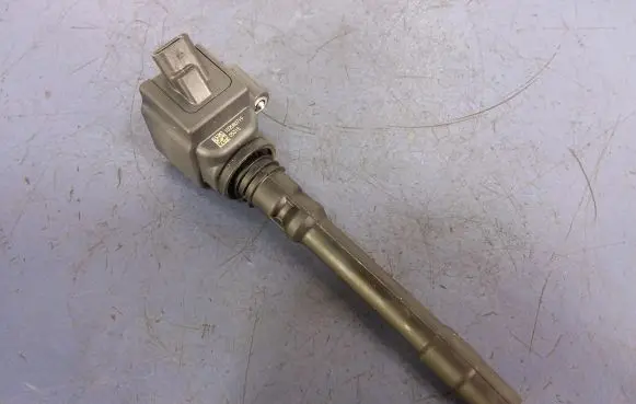 BMW X7 G07 High voltage ignition coil 8692611