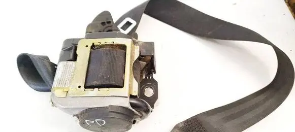Volkswagen PASSAT B5 Front seatbelt 3B1857706A