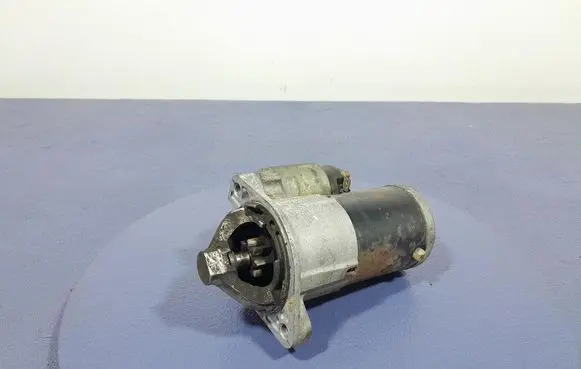 Mitsubishi Outlander Starter motor M000T20672