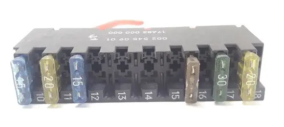 Mercedes-Benz C W202 Fuse module 0025450901 17683000000