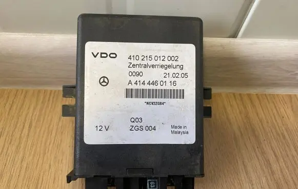 Mercedes-Benz Vaneo W414 Door central lock control unit/module A4144460116 410215012002