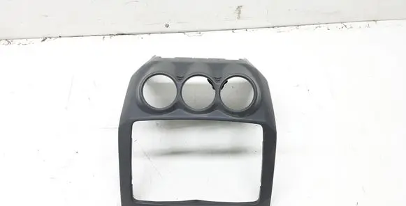 Smart ForFour I Radio/GPS head unit trim A4546800417