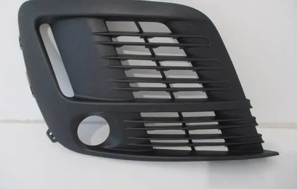 Citroen Jumpy Front fog light trim/grill 98117233XT