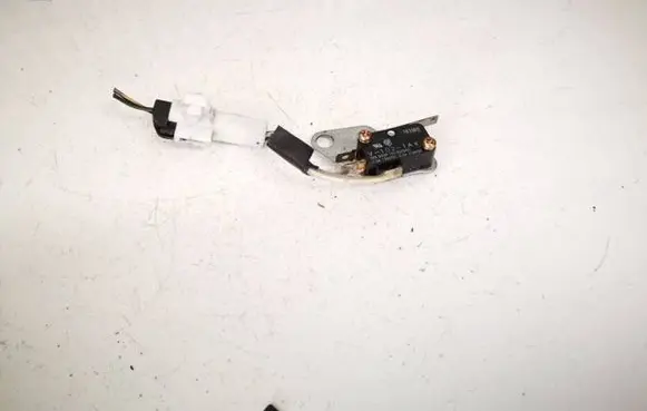 Toyota Avensis T220 Sensor 1639re