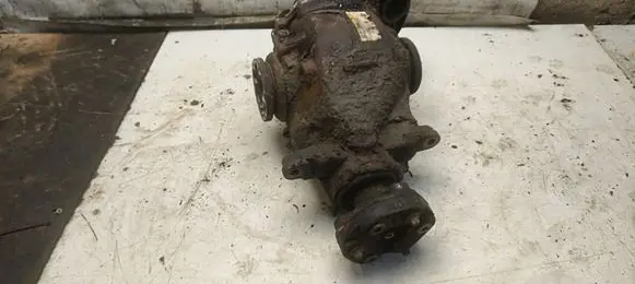 BMW 3 E90 E91 Rear differential 8907052507330005