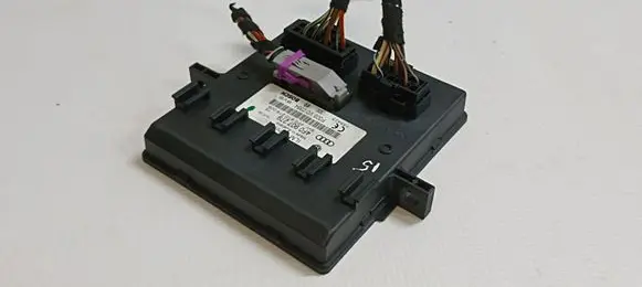 Audi A6 S6 C6 4F Comfort/convenience module 4F0907279
