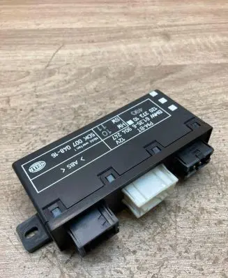 BMW 5 E39 Door control unit/module 6904247 5DK00704816