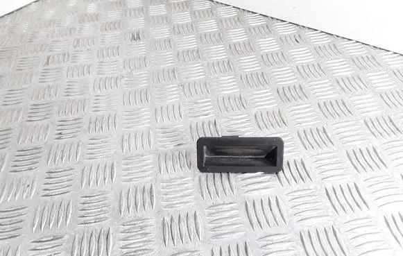 Ford C-MAX I Tailgate/boot open switch button 6M5119B514
