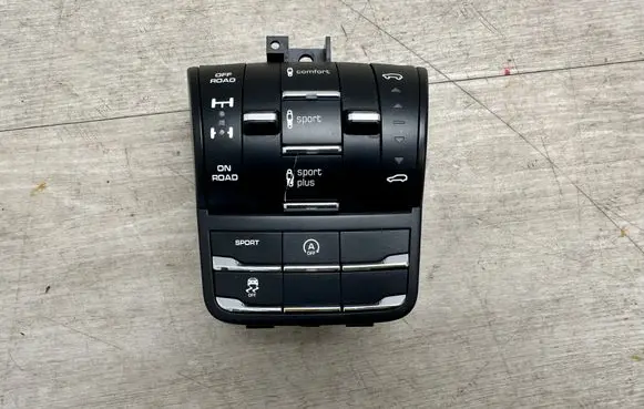 Differential lock switch