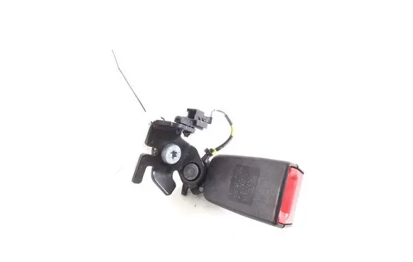 Mercedes-Benz EQC Rear seatbelt buckle A2058600369