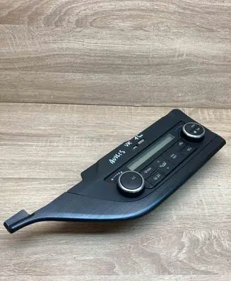 Toyota Auris E180 Climate control unit 75F542 75F544