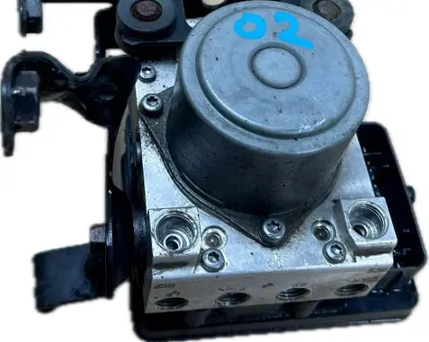 Cadillac Escalade IV ABS Pump 84074976 84074899
