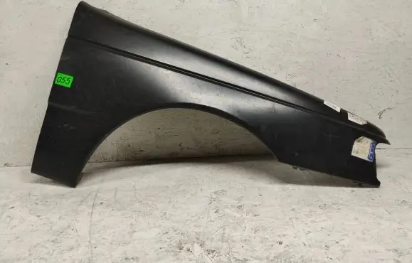 Peugeot 405 Fender
