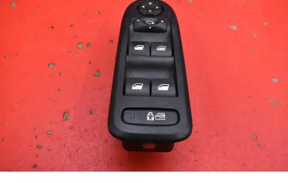 Peugeot 508 RXH Electric window control switch 96659465ZD