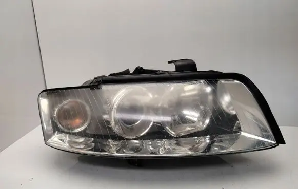 Audi A4 S4 B6 8E 8H Headlight/headlamp 