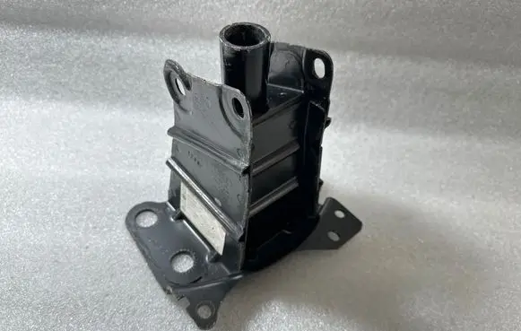 Audi A3 S3 8P Front bumper shock/impact absorber 8P0807134