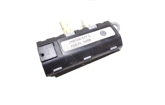 Volkswagen Caddy Aerial antenna amplifier 2K0035577C