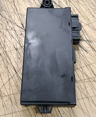 BMW X5 E70 CAS control unit/module 6135928753401 61359287534 9287534