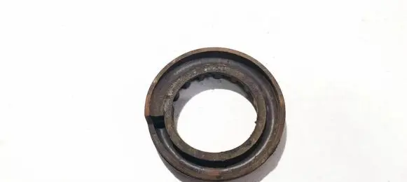 Volvo S40 Front coil spring rubber mount 3m515599bc 3m51-5599-bc