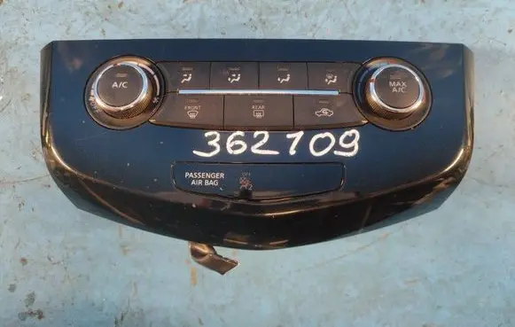 Nissan X-Trail T32 Air conditioning/heating control unit 275004BB0E