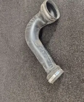 Land Rover Discovery 5 Intercooler hose/pipe FPLA9C619BD