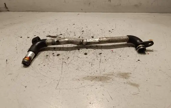 Audi SQ7 Heater radiator pipe/hose 057121610F