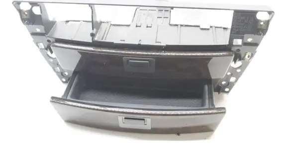 BMW 7 E65 E66 Glove box 8261060