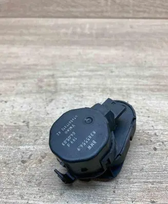 BMW X5 E53 Air flap motor/actuator 8385556